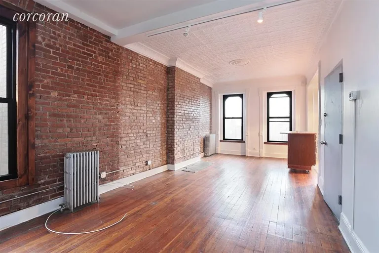 New York City Real Estate | View 491 6th Avenue, 3 | 3 Beds, 2 Baths | View 1