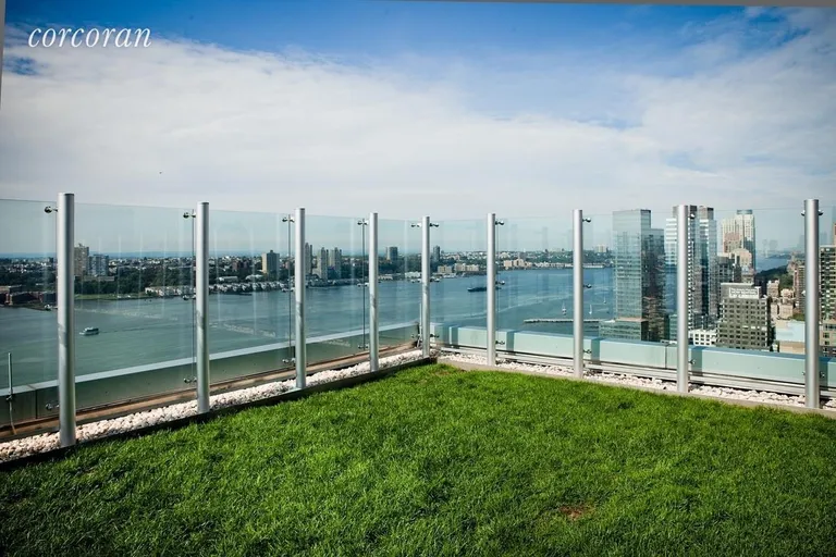 New York City Real Estate | View 601 West 57th Street, 22E | 2 Beds, 2 Baths | View 1