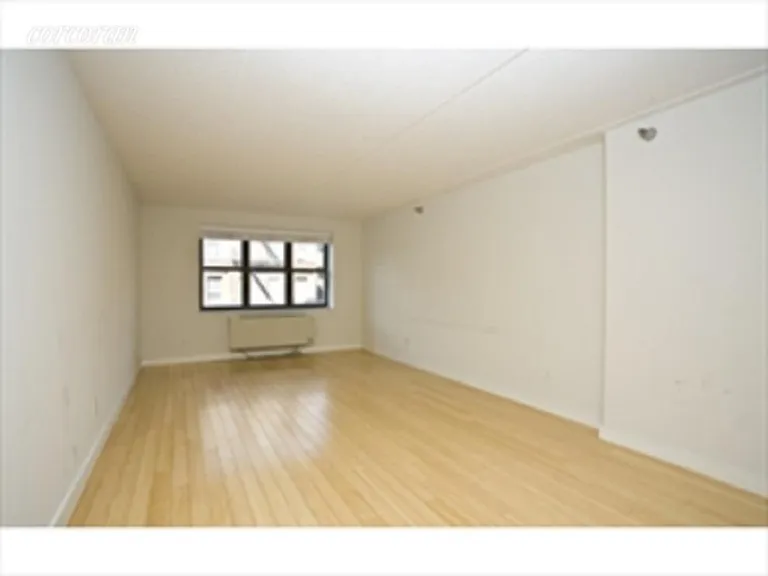New York City Real Estate | View 516 West 47th Street, N4G | 2 Beds, 2 Baths | View 1