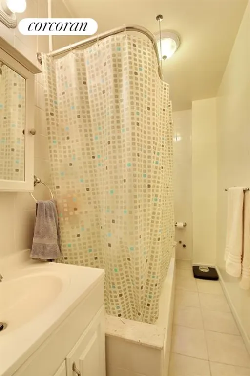 New York City Real Estate | View 175 Claremont Avenue, 34 | Bathroom | View 4