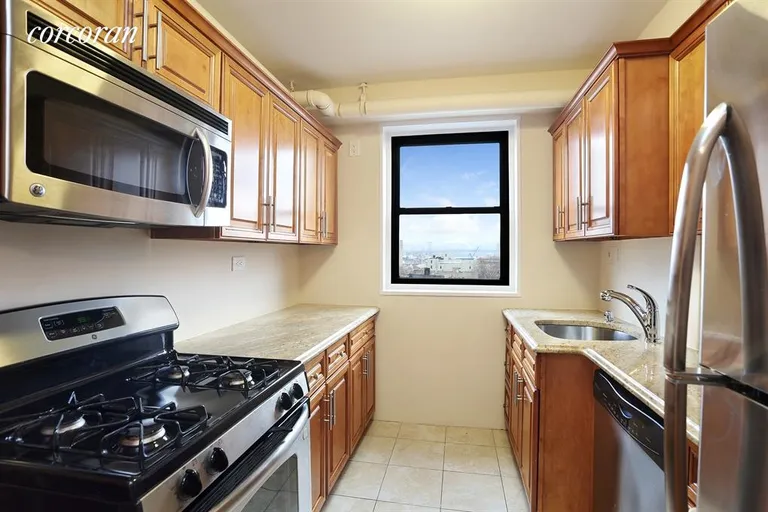 New York City Real Estate | View 165 Clinton Avenue, 7E | 2 Beds, 1 Bath | View 1