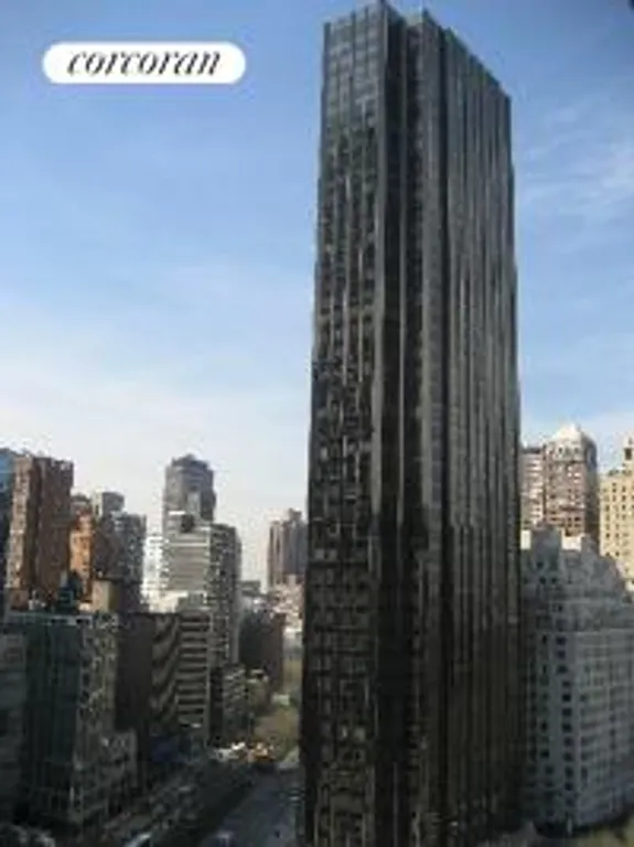 New York City Real Estate | View 240 Central Park South, 18H | room 8 | View 9