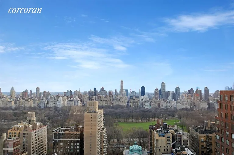 New York City Real Estate | View 111 West 67th Street, 35E | 3 Beds, 3 Baths | View 1