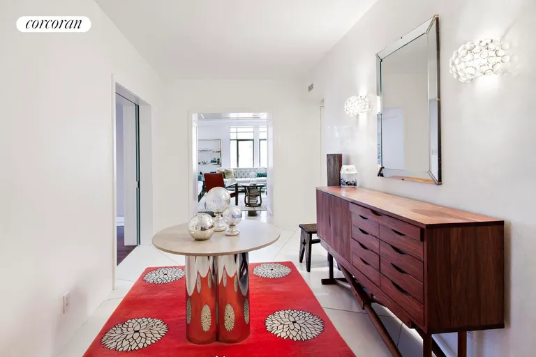 New York City Real Estate | View 47 East 91st Street, 7 | room 4 | View 5