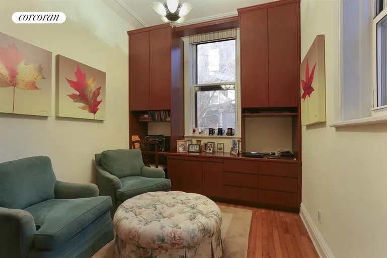 New York City Real Estate | View 52 West 70th Street, 2 | Office | View 4