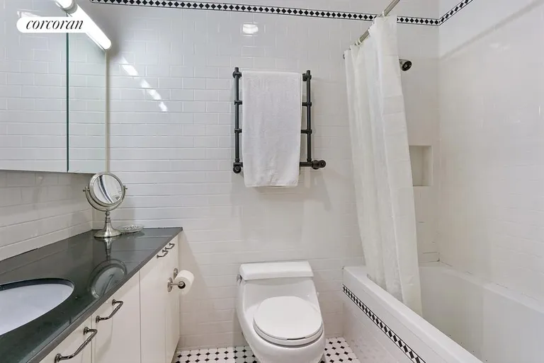 New York City Real Estate | View 52 West 70th Street, 2 | Bathroom | View 7