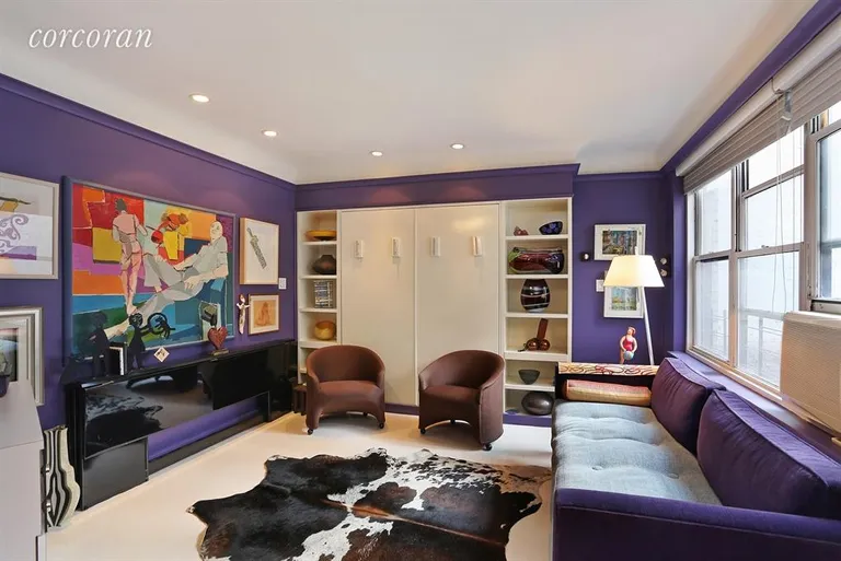 New York City Real Estate | View 208 East 70th Street, 6A | 2 Beds, 1 Bath | View 1