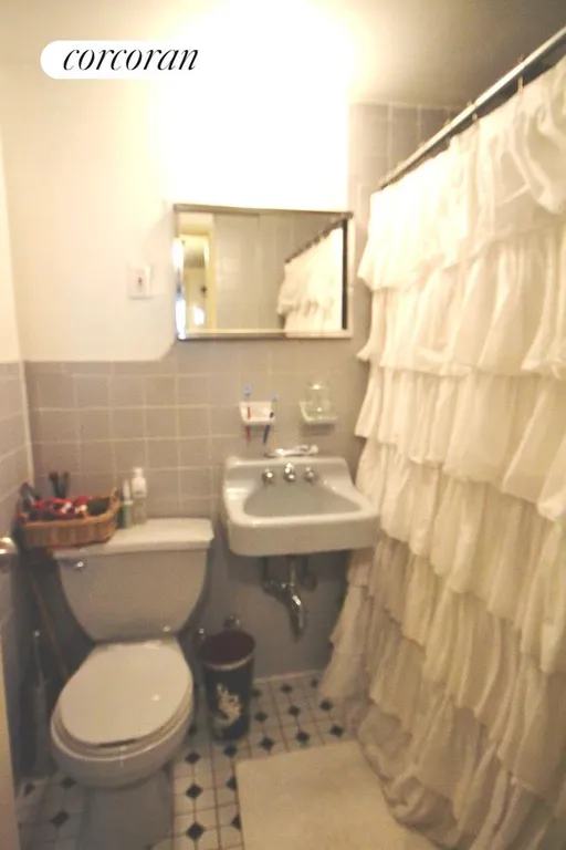 New York City Real Estate | View 38 West 69th Street, 4B | Renovated bathroom | View 6