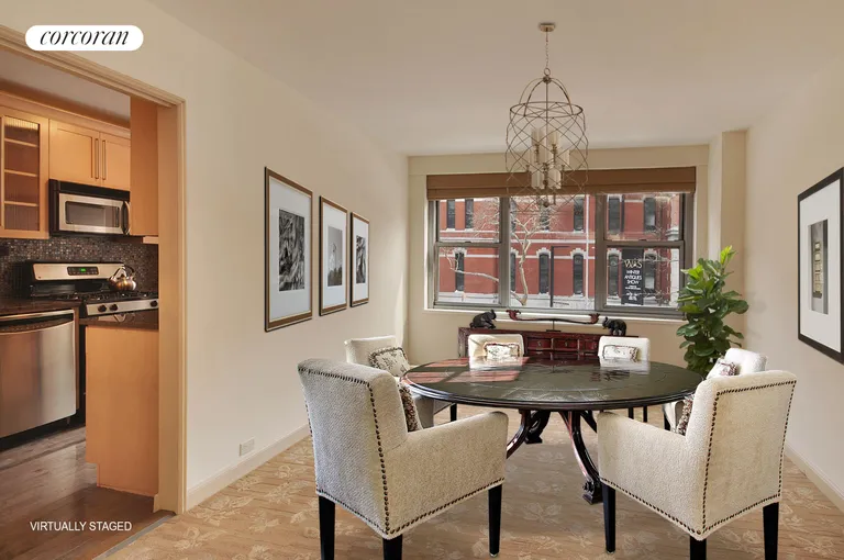 New York City Real Estate | View 650 Park Avenue, 3E | Or Full Sized Dining Room | View 5