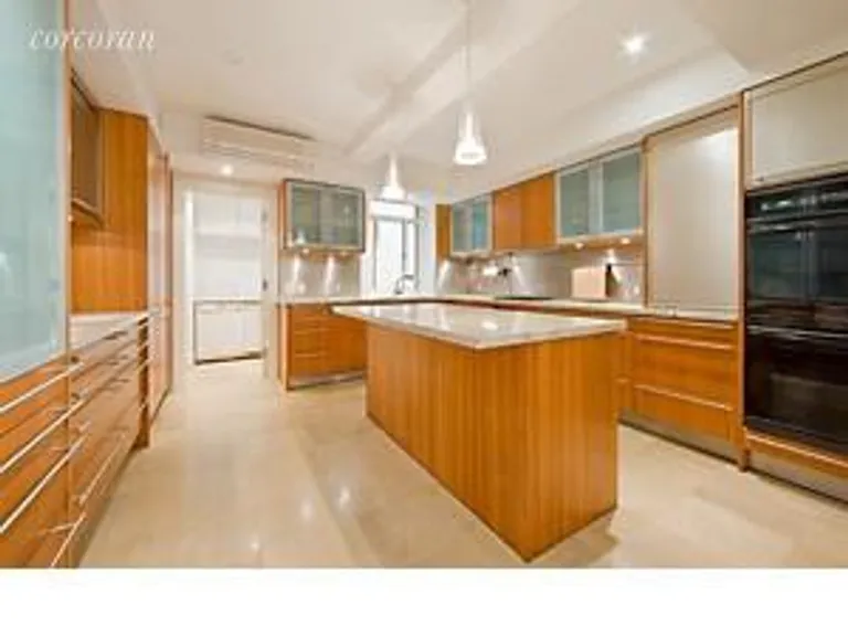 New York City Real Estate | View 25 Central Park West, 7Q | room 2 | View 3