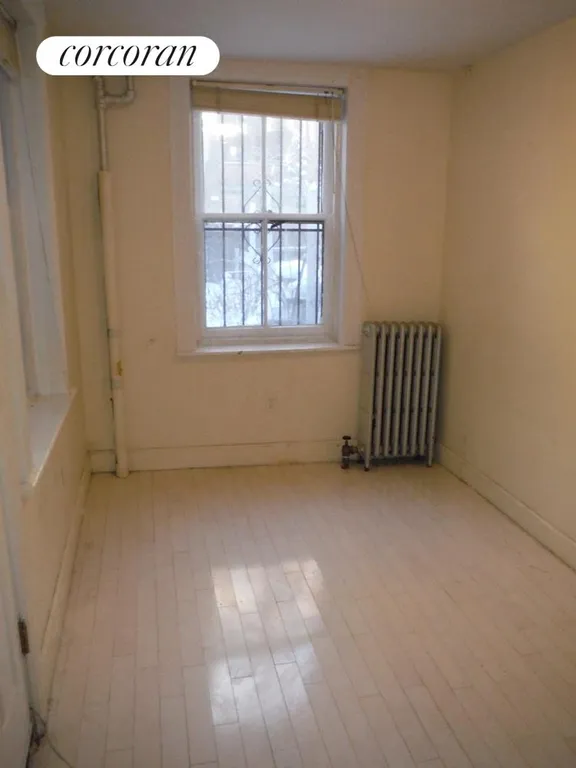 New York City Real Estate | View 221 Berkeley Place, 1RR | room 4 | View 5
