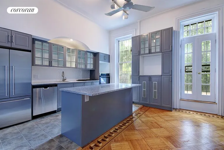 New York City Real Estate | View 732 Carroll Street, 2 | 5 Beds, 2 Baths | View 1