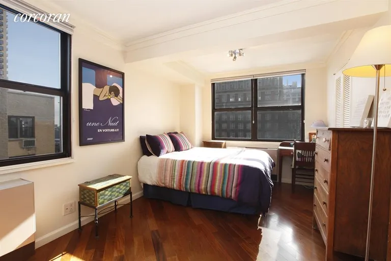 New York City Real Estate | View 130 East 18th Street, 14F | Studio | View 2