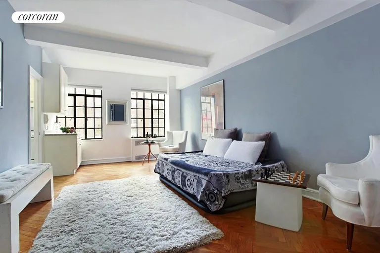 New York City Real Estate | View 25 Monroe Place, 9B | 1 Bath | View 1