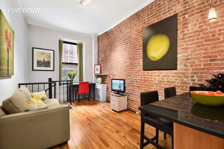New York City Real Estate | View 331 East 92nd Street, 1D | Living Room | View 2