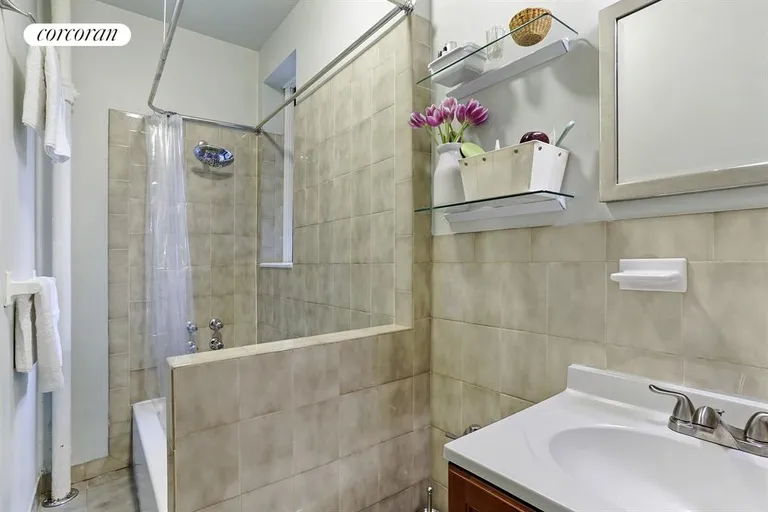 New York City Real Estate | View 78 8th Avenue, 5K | Bathroom | View 6