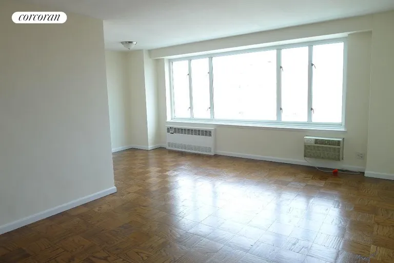 New York City Real Estate | View 392 Central Park West, 16G | Big & Bright! | View 3