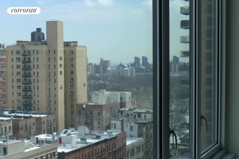 New York City Real Estate | View 392 Central Park West, 16G | Wake up to a big open view! | View 4