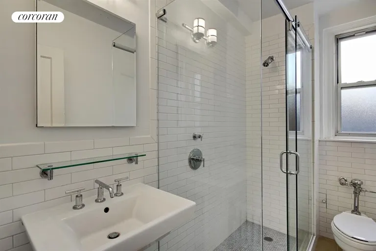 New York City Real Estate | View 309 West 104th Street, 6AB | Bathroom | View 8