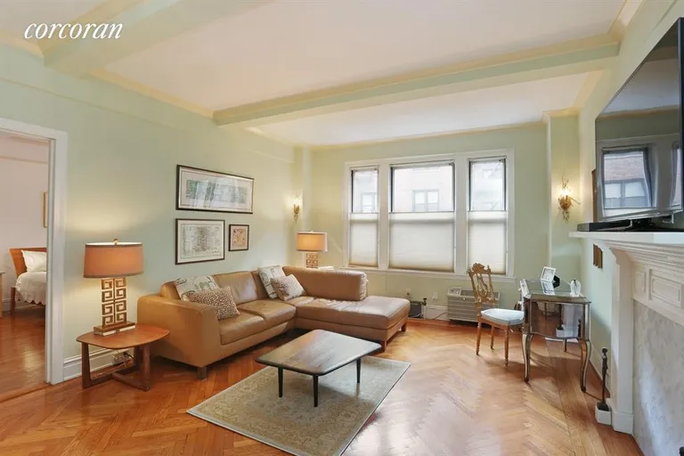 New York City Real Estate | View 320 East 57th Street, 3D | 1 Bed, 1 Bath | View 1