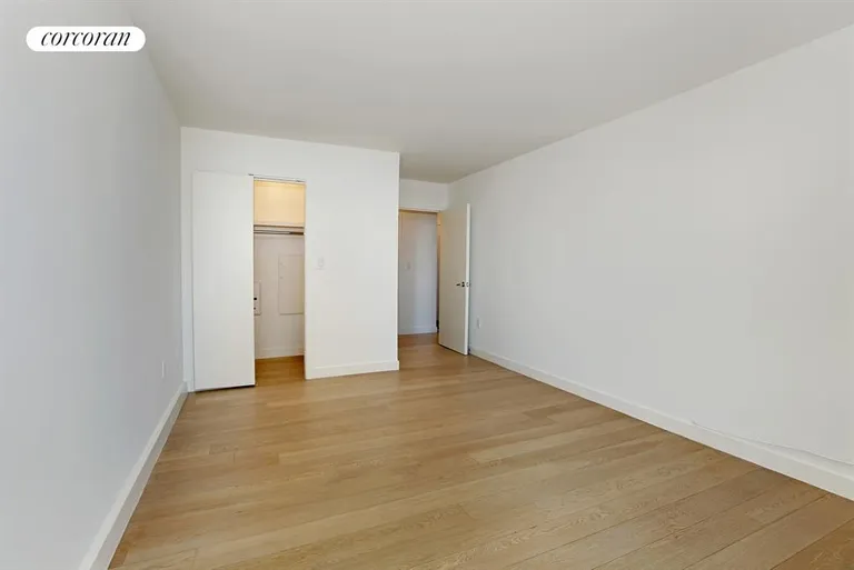 New York City Real Estate | View 225 Rector Place, 11H | Bedroom | View 4