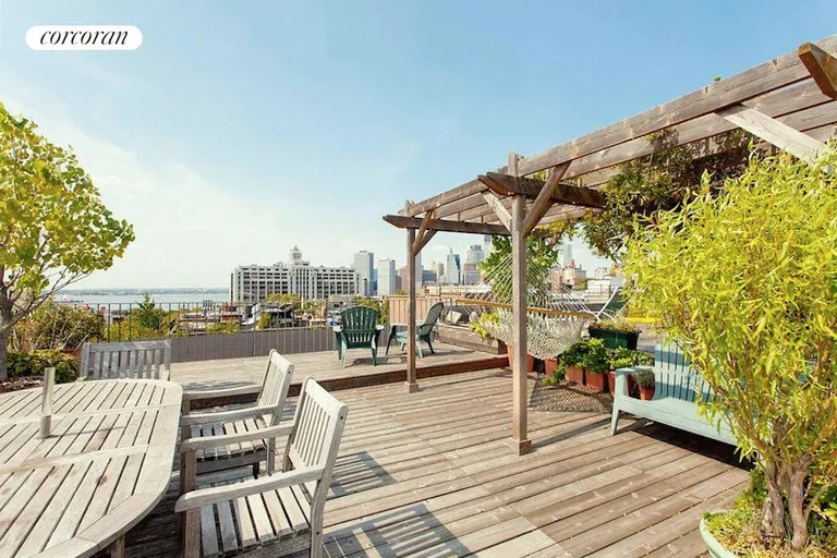 New York City Real Estate | View 99 State Street, 2W | Excellent Common Roof Deck | View 6