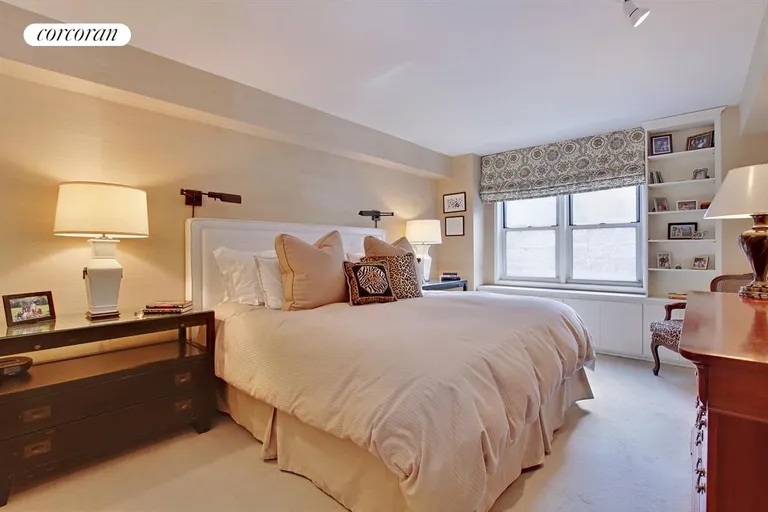 New York City Real Estate | View 333 East 55th Street, 4FG | Spacious Master Bedroom with abundant closet space | View 4