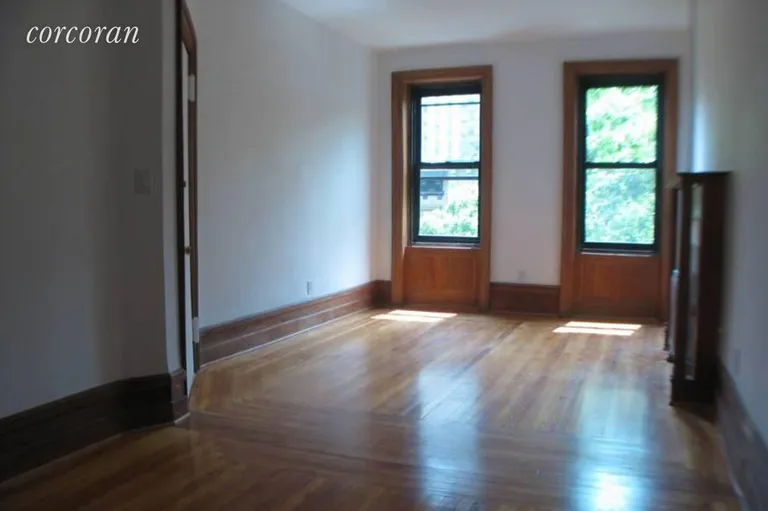 New York City Real Estate | View 161 East 81st Street, 3E | 2 Beds, 1 Bath | View 1