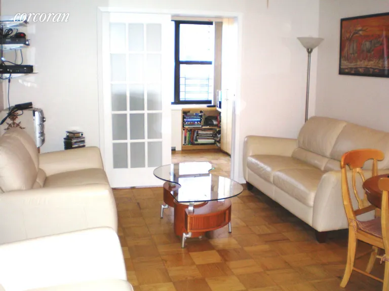 New York City Real Estate | View 305 East 40th Street, 14O | 2 Beds, 1 Bath | View 1