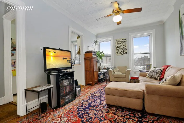 New York City Real Estate | View 682 Carroll Street, 4 | 1 Bed, 1 Bath | View 1
