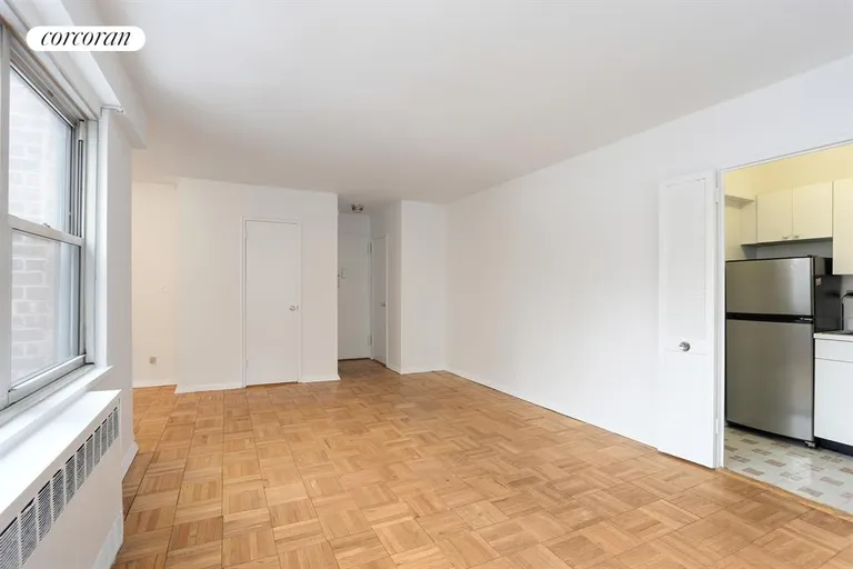 New York City Real Estate | View 166 East 35th Street, 14A | Location 1 | View 4
