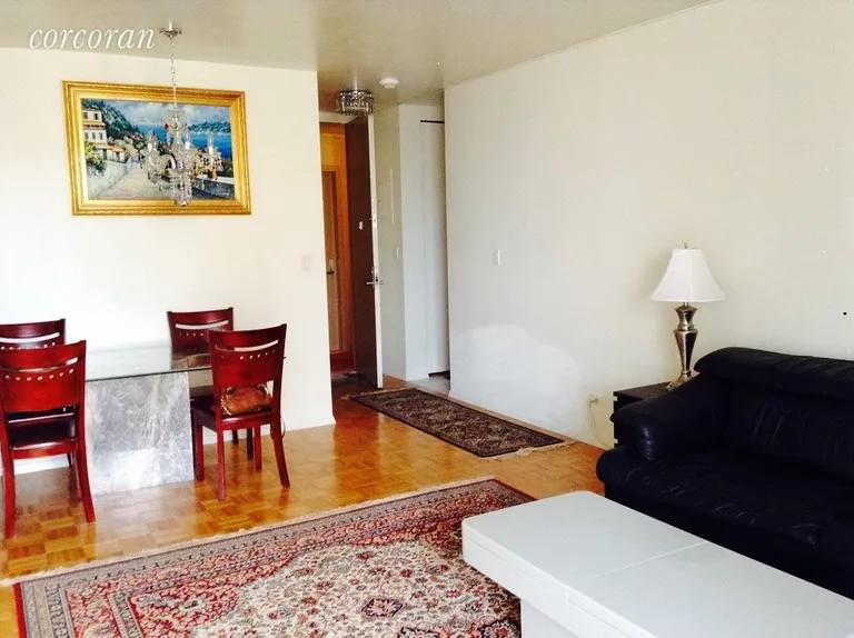 New York City Real Estate | View 161 West 61st Street, 20H | room 4 | View 5