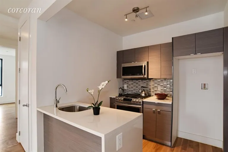 New York City Real Estate | View 135 Lefferts Place, 4A | room 1 | View 2