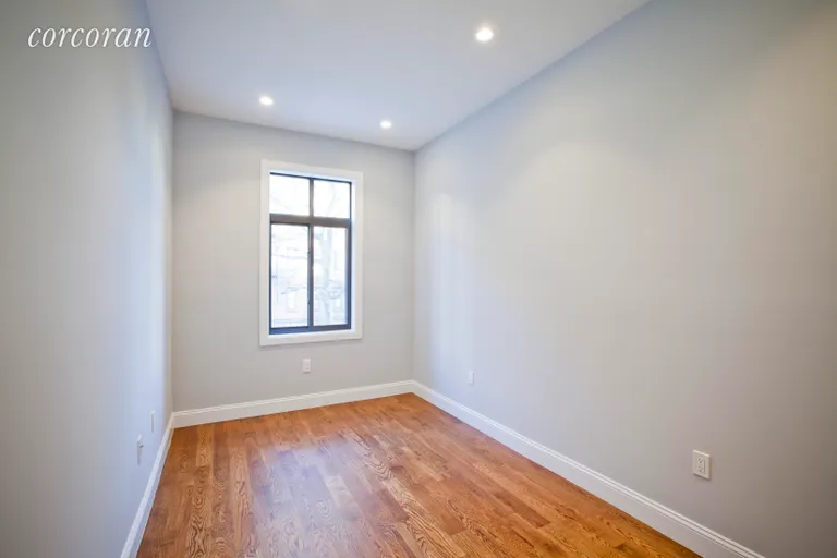 New York City Real Estate | View 276 Hawthorne Street, 2 | room 2 | View 3