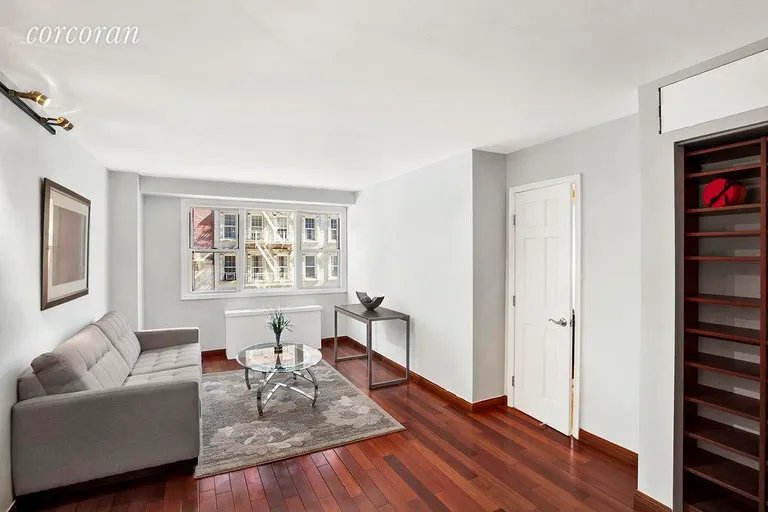 New York City Real Estate | View 123 East 75th Street, 4D | 1 Bed, 1 Bath | View 1
