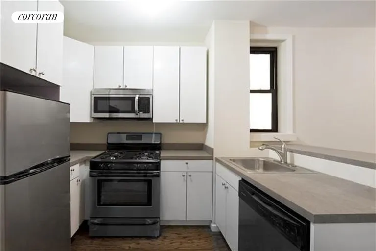New York City Real Estate | View 533 Bergen Street, 1L | 3 Beds, 1 Bath | View 1
