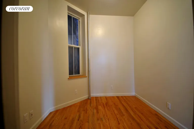 New York City Real Estate | View 11 Varick Street, 2F | Queen-sized bedroom. | View 4