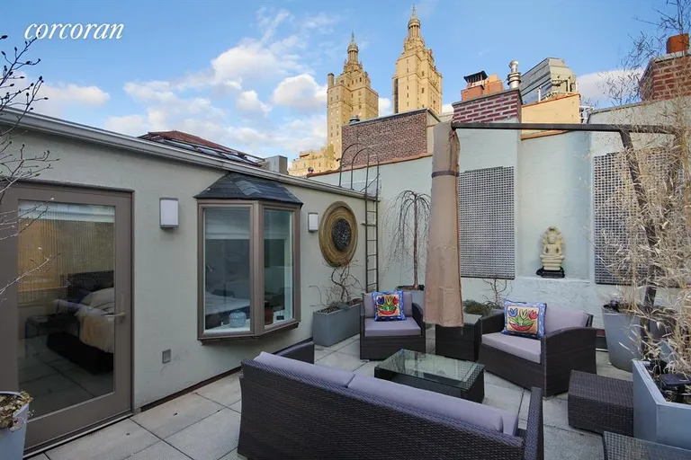 New York City Real Estate | View 34 West 74th Street, 5C | 2 Beds, 2 Baths | View 1