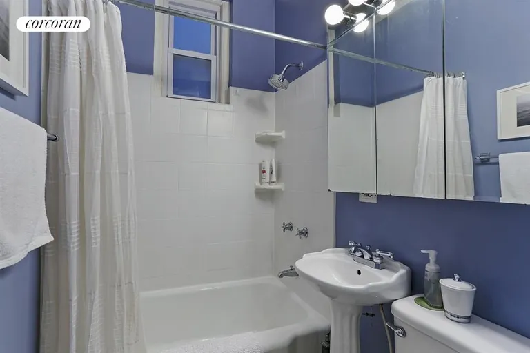 New York City Real Estate | View 107 Berkeley Place, 2F | Bathroom | View 7