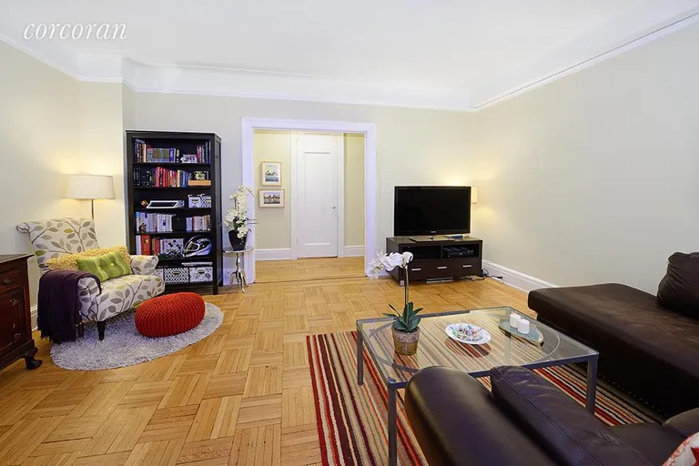 New York City Real Estate | View 176 West 87th Street, 8E | room 2 | View 3