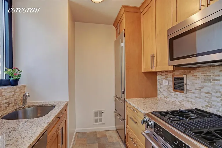New York City Real Estate | View 255 East 49th Street, 14A | Kitchen | View 3