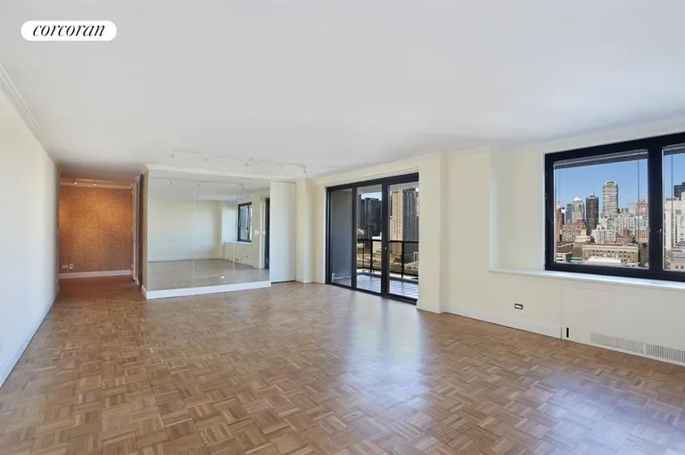 New York City Real Estate | View 531 Main Street, 1802 | living room, dining area | View 11