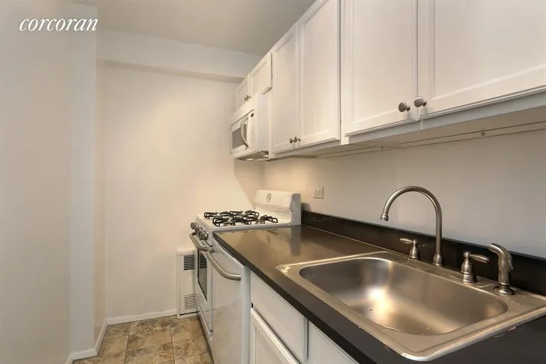 New York City Real Estate | View 175 West 12th Street, 2J | Kitchen | View 2