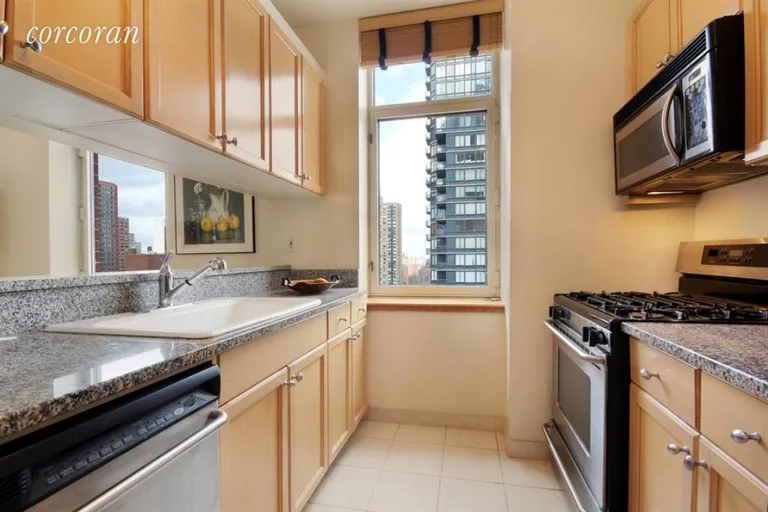 New York City Real Estate | View 1760 Second Avenue, 20F | room 1 | View 2