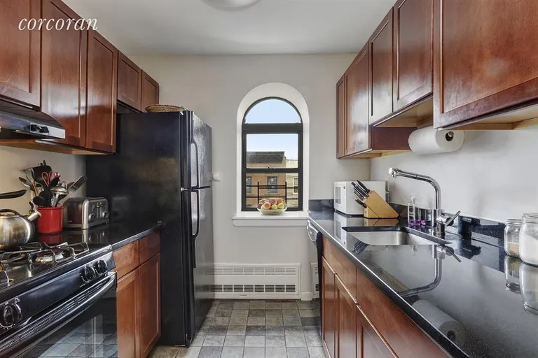 New York City Real Estate | View 420 Classon Avenue, 3B | Kitchen | View 2