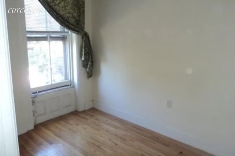 New York City Real Estate | View 221 Berkeley Place, R4 | room 1 | View 2