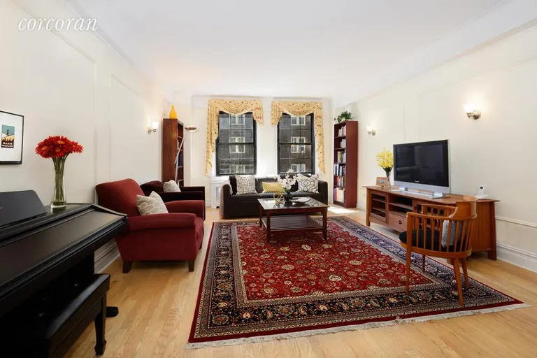 New York City Real Estate | View 161 West 75th Street, 4E | room 1 | View 2
