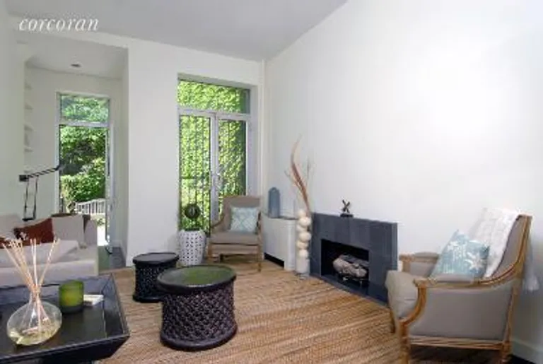 New York City Real Estate | View 204 East 90th Street, 1W | room 1 | View 2