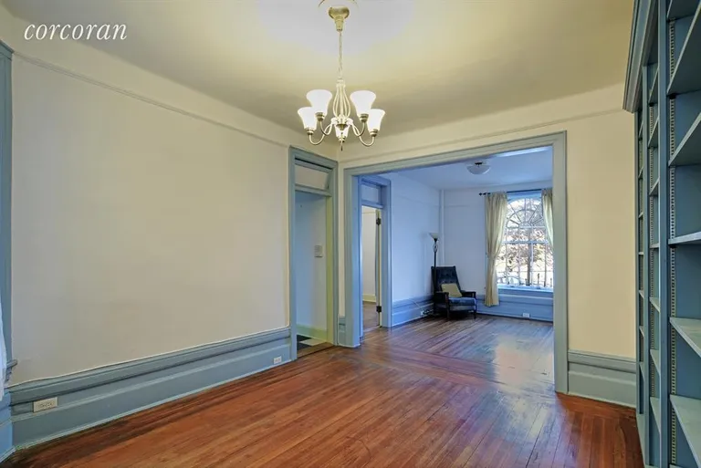 New York City Real Estate | View 566 44th Street, 1D | 2 Beds, 1 Bath | View 1