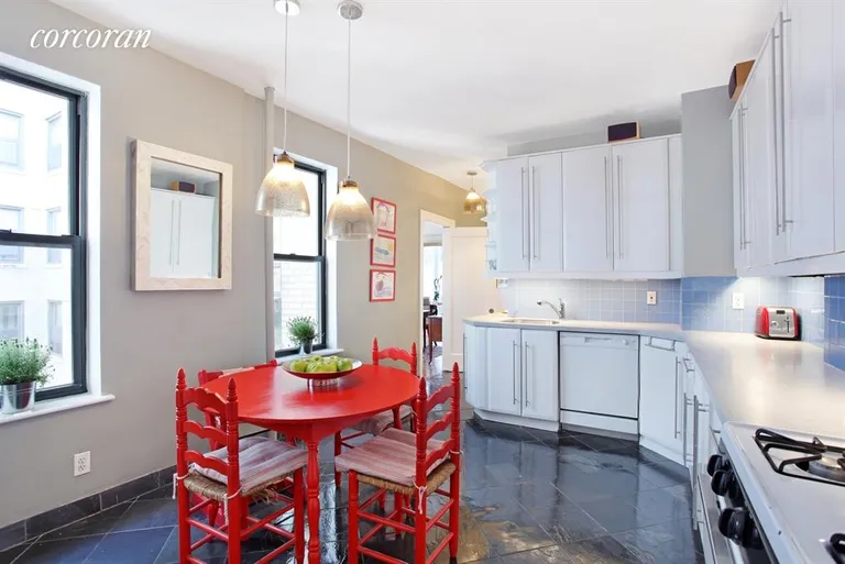 New York City Real Estate | View 125 Eastern Parkway, 5a | Cheerful eat-in kitchen... | View 4